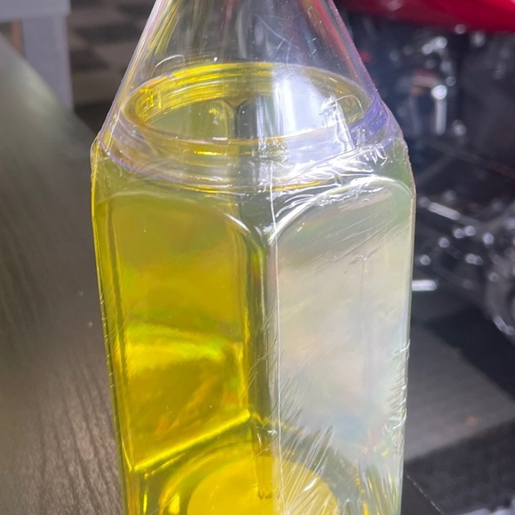 School Pencil Shaped Jar Made by QTOP, Yellow
Plastic,1 Piece - Picture 2 of 11